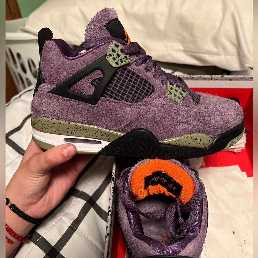 jordan 4 retro canyon wmns size 6.5 purple